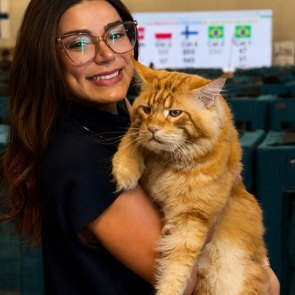 Pamela Otero em registro de bastidor